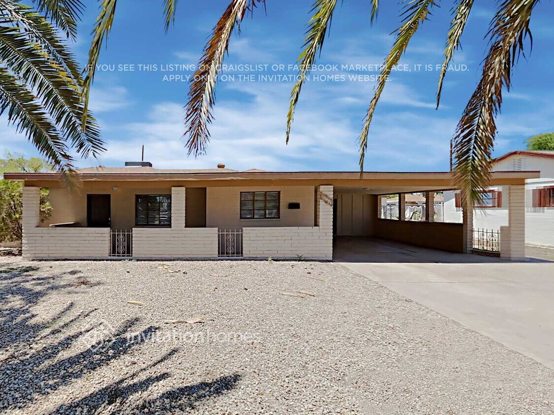 Primary Photo - 8222 N 30th Dr