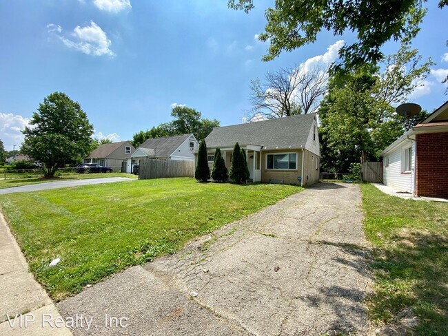 Building Photo - 4 br, 1 bath House - 3365 Eakin Road