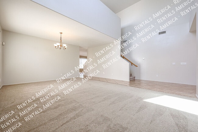 Building Photo - 1155 E Winchester Pl