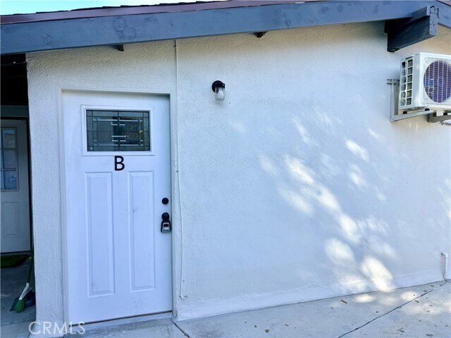 Foto del edificio - 4585 Hawthorne St