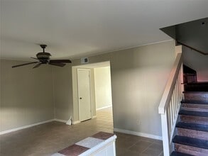 Building Photo - 1403 Blalock Rd