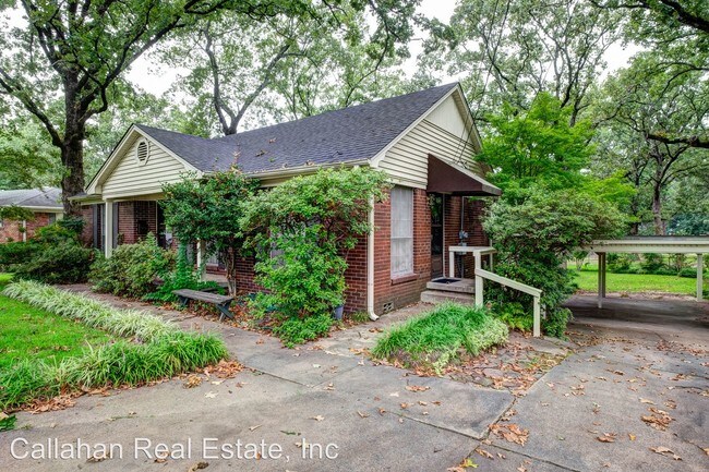 Building Photo - 3 br, 2.5 bath House - 5131 Lochridge Rd