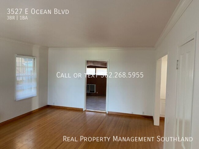Building Photo - Super Charming 2BD-1BA Apt. w/GARAGE in Be...