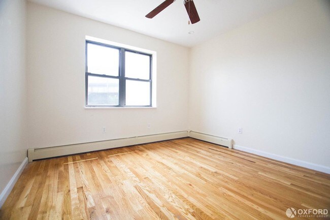 Foto del edificio - 640 Hart Street