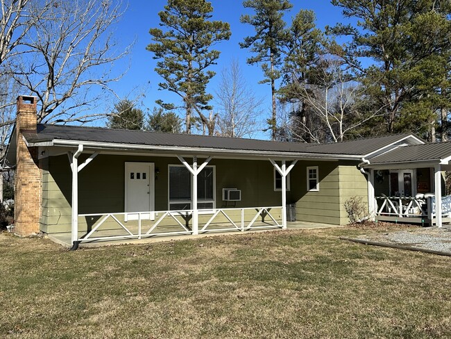 Exterior of Unit A - long front porch - 208 cagle rd