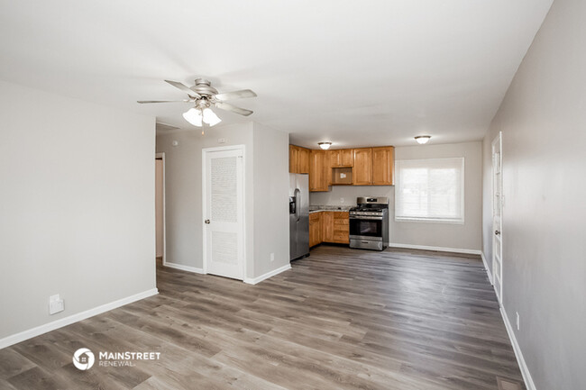 Foto del edificio - 5209 E White Ln