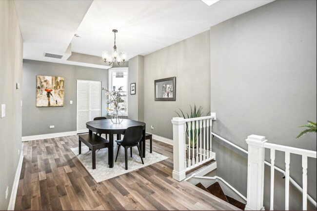 Foto del edificio - 1806 S Trumbull Ave