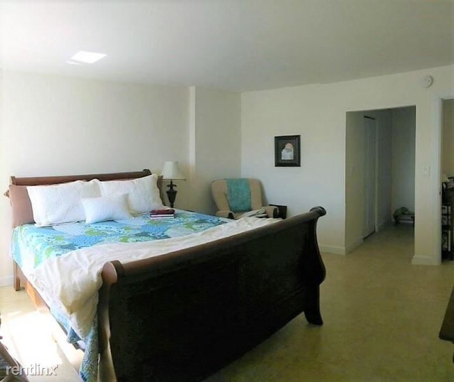 Foto del edificio - 9 Royal Palm Way