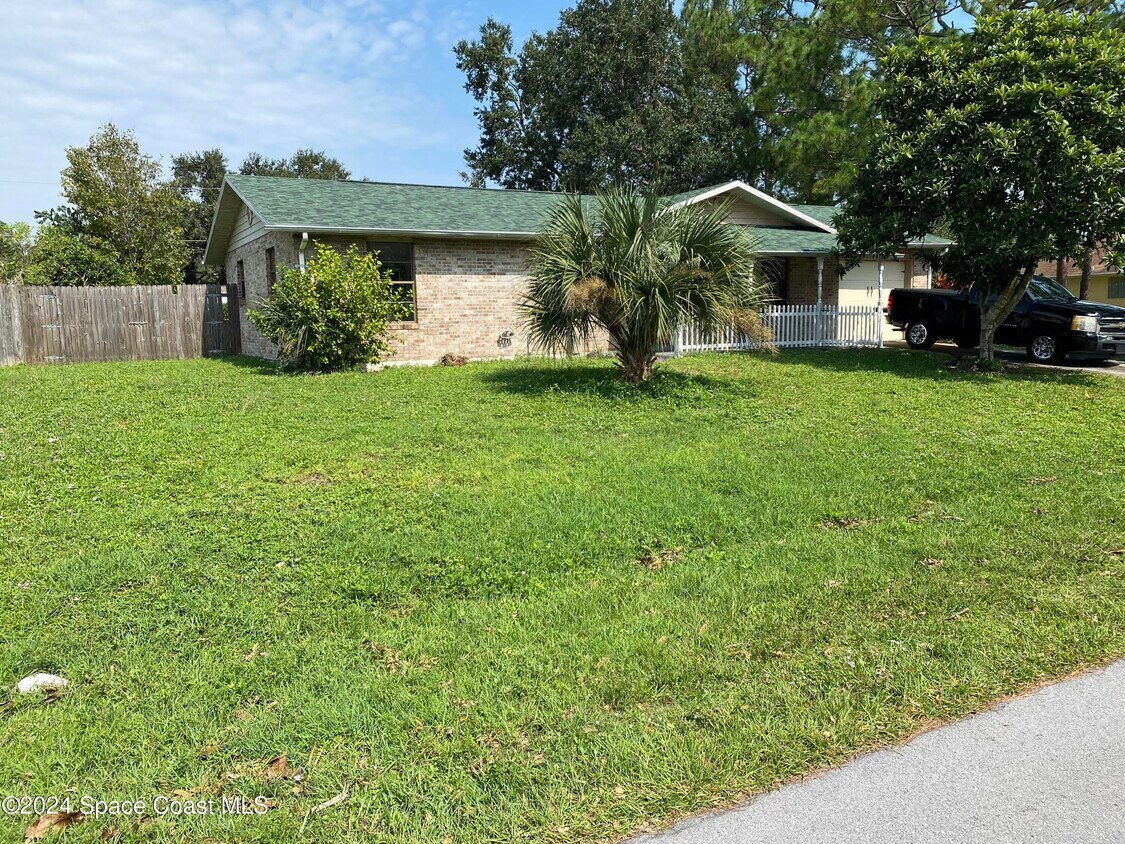 755 Altona St NW, Palm Bay, FL 32907 House Rental in Palm Bay, FL