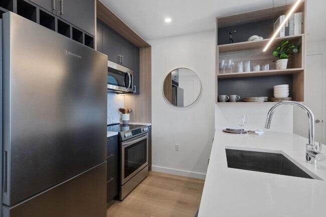 Building Photo - 1 bedroom in Queens NY 11377