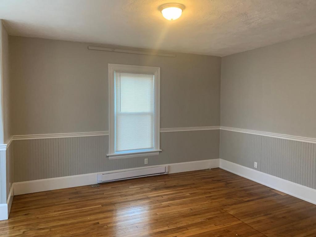 Foto del edificio - 74 Cottage St