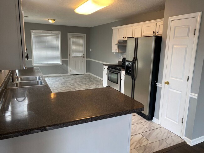 Building Photo - 7682 Wolfden Cir, Memphis, TN 38133