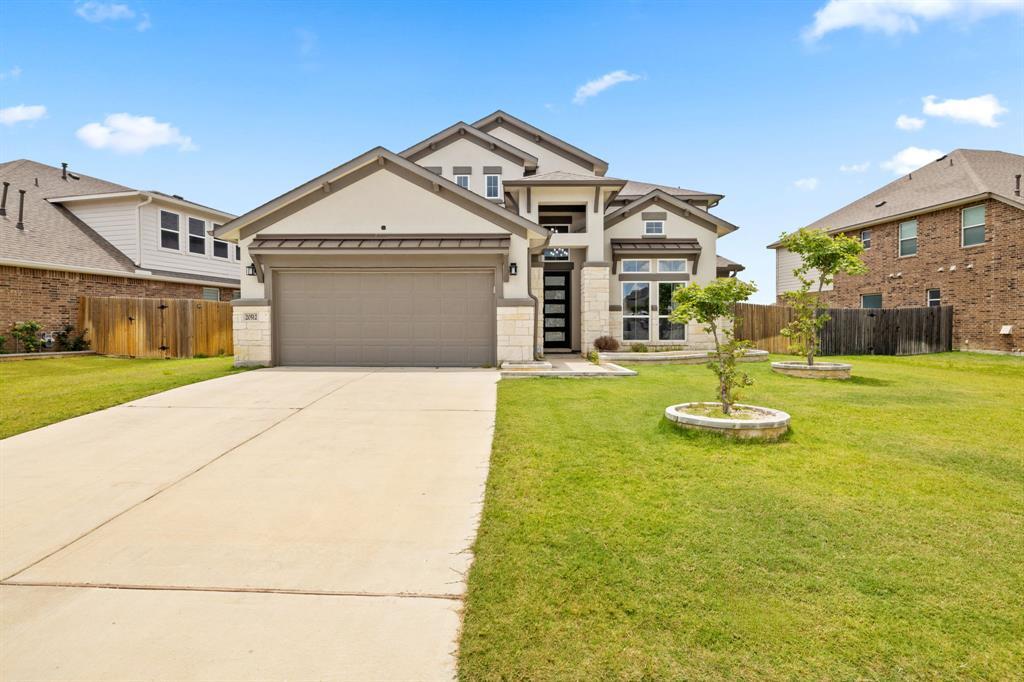 Foto principal - 20512 Christie Marie Ln