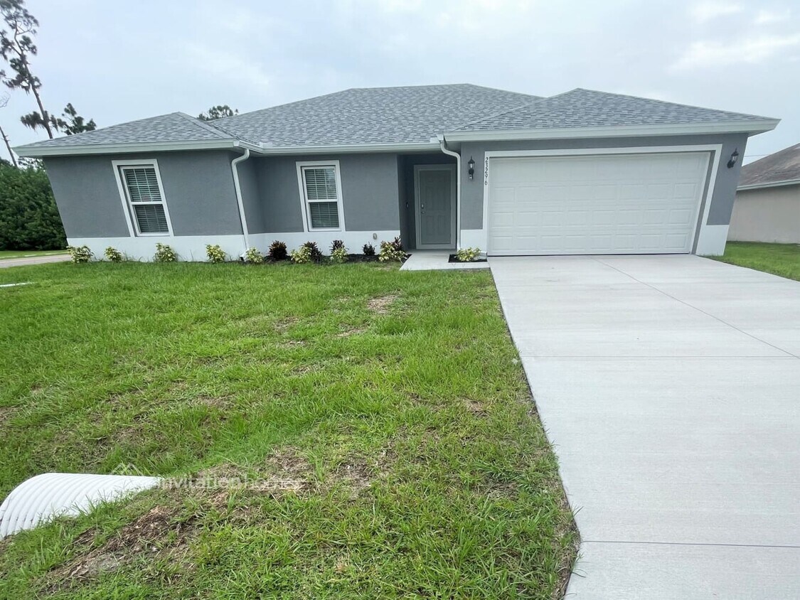 Primary Photo - 23296 Abrade Ave