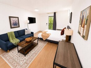 Building Photo - 824 Camino La Costa