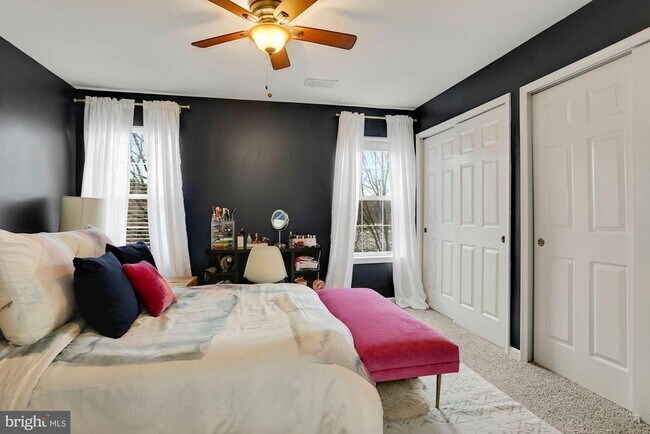 Foto del edificio - 8549 Towne Manor Ct