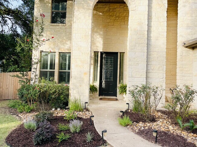 Building Photo - 7721 Haggans Ln
