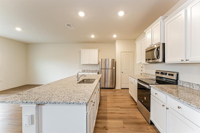 Foto del edificio - 336 Sunnymeade Ln
