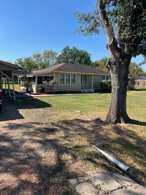 Foto del edificio - 9314 Belfast Rd