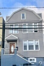 Building Photo - 258 Winfield Ave