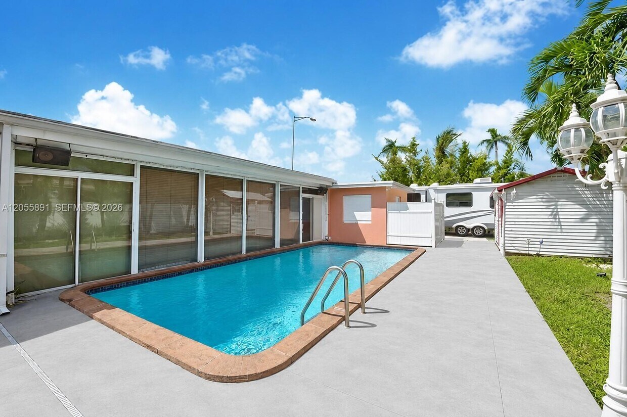 Foto del edificio - 8675 SW 29th St
