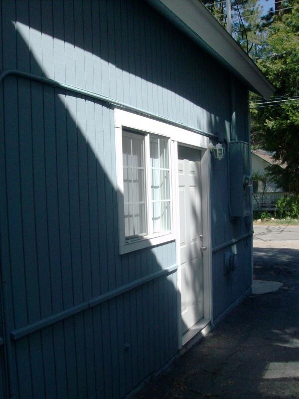 23853 Straight Way B Apartment for Rent in Crestline, CA