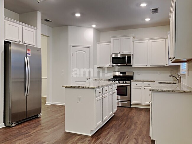 Foto del edificio - 515 S Fortune Way