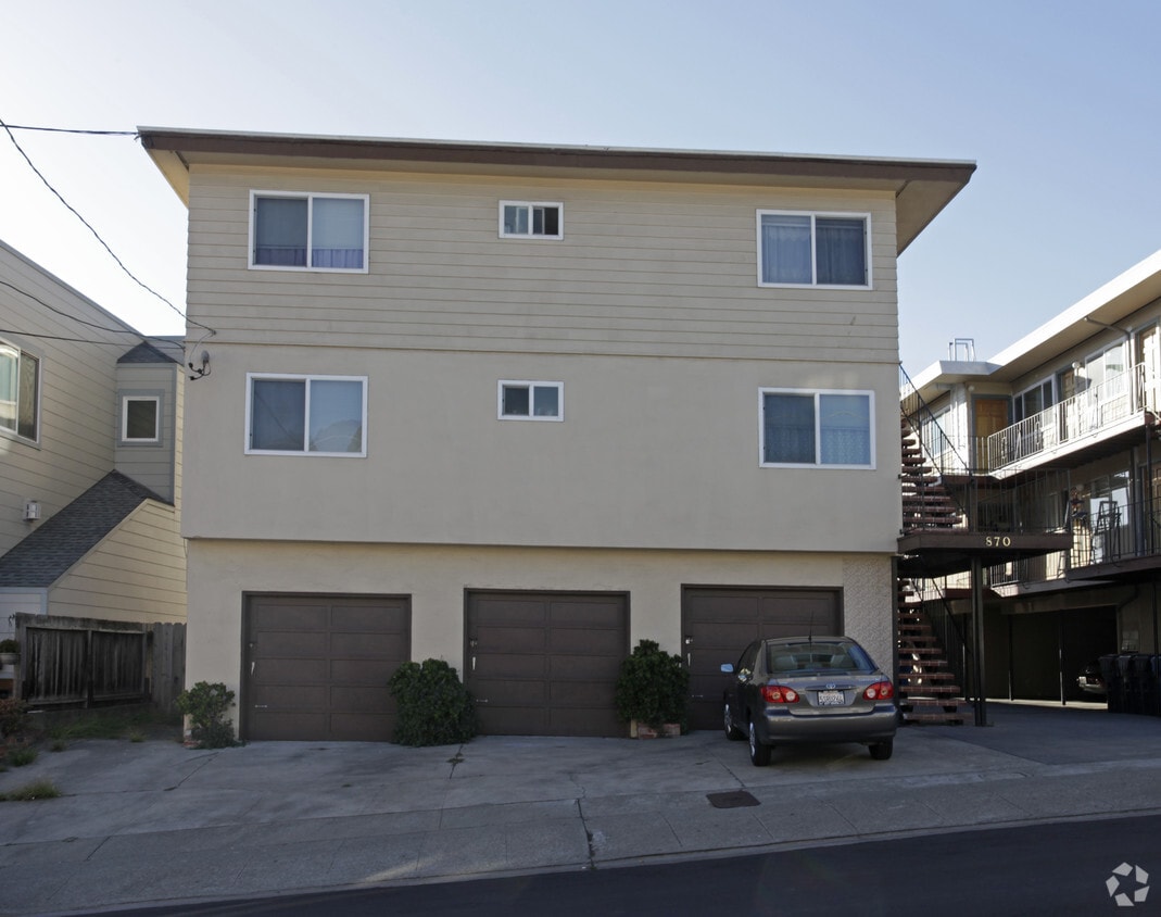 870 Hillside Blvd, Daly City, CA 94014 Apartments in Daly City, CA