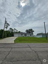 Building Photo - 1506 Rugby Cir