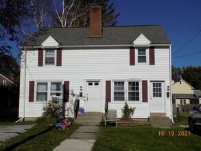 Building Photo - 464 Ralph St