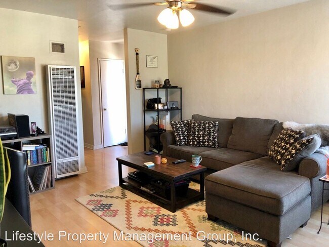 Foto del edificio - 2 br, 1 bath Apartment - 2115 Wightman St