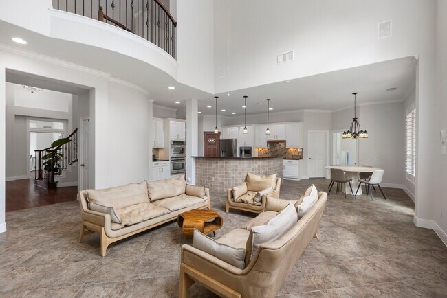 Building Photo - 6 Skipwith Pl