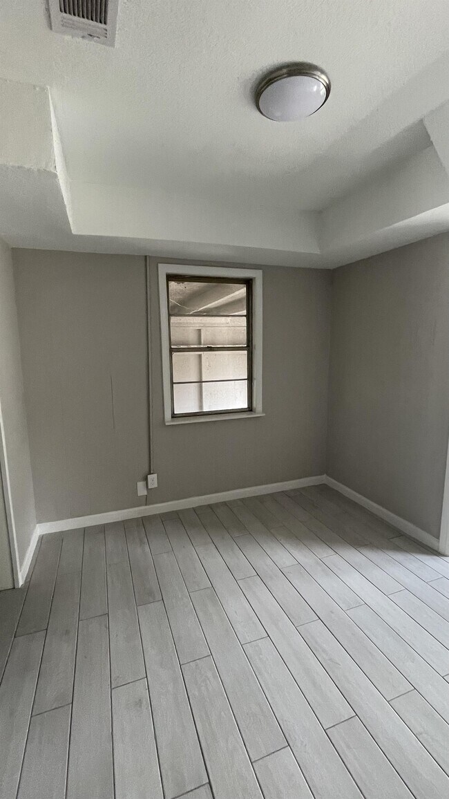 Foto del edificio - 1384 Pullen Rd