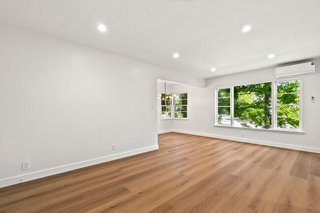 Foto del edificio - 1527 Laurel St