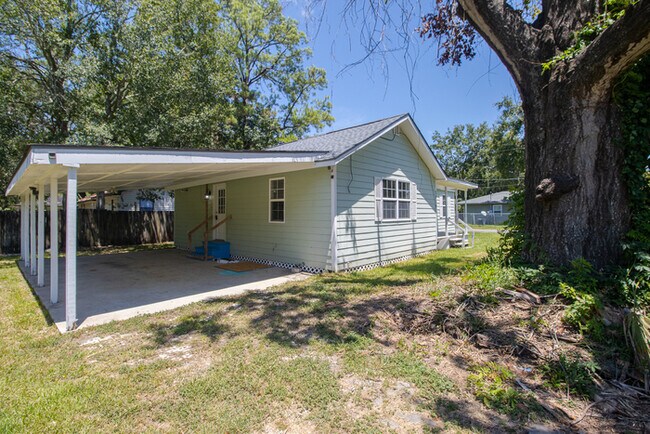 Building Photo - 3819 Lanier Avenue