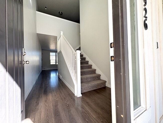 Foto del edificio - Clean, Cozy & Convenient — West Jordan 2-Bedroom Home