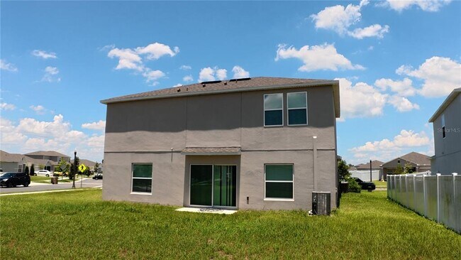 Building Photo - 282 Amber Way
