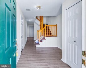 Building Photo - 9629 Hadleigh Ct