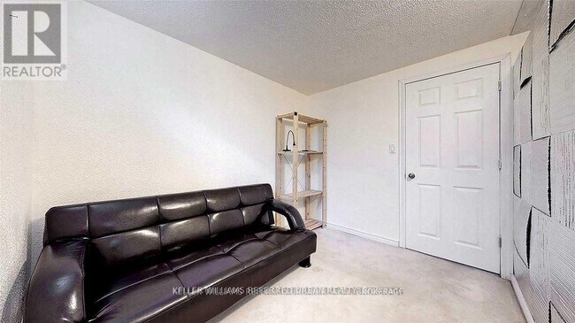 Photo du bâtiment - 3 Robert Hicks Dr