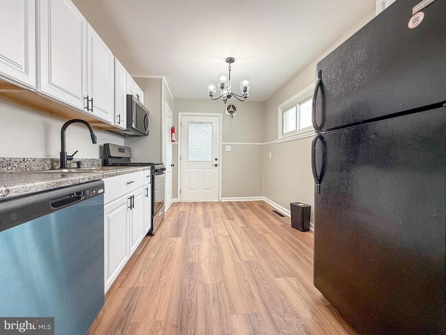 Foto del edificio - 17 Gene Ave