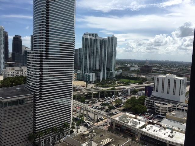 Foto del edificio - 151 SE 1st St