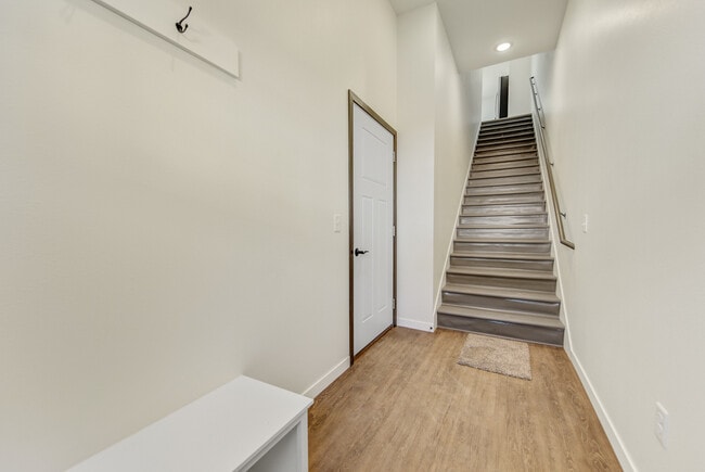 Photo - 2306 Pleasant Vw Dr Townhome