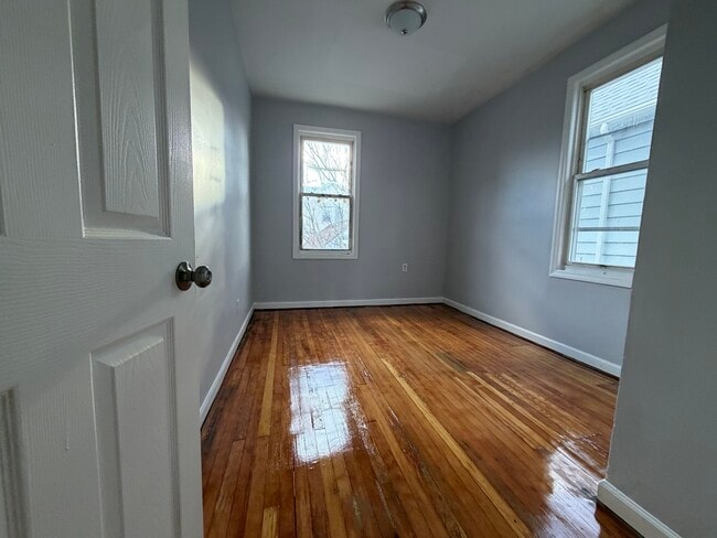 Building Photo - 49 Lembeck Ave