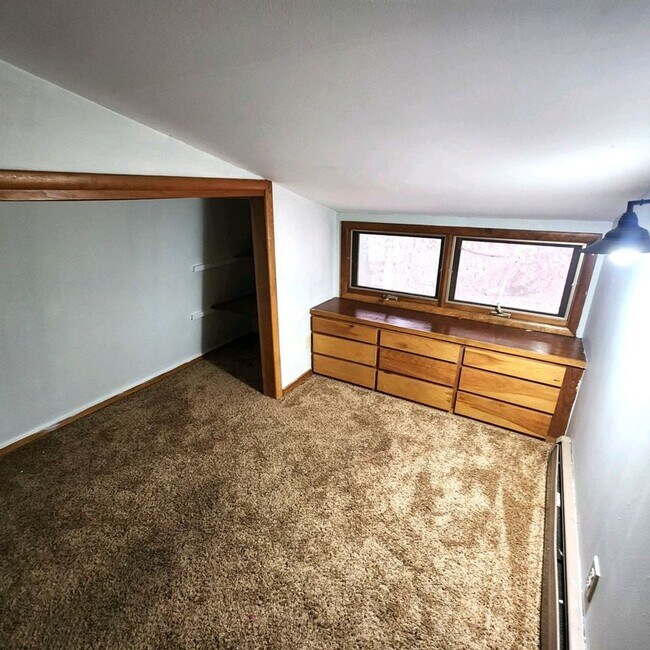 Foto del edificio - $995| 2Bd 2Ba| 3006 LaSalle Street| 11/01/...
