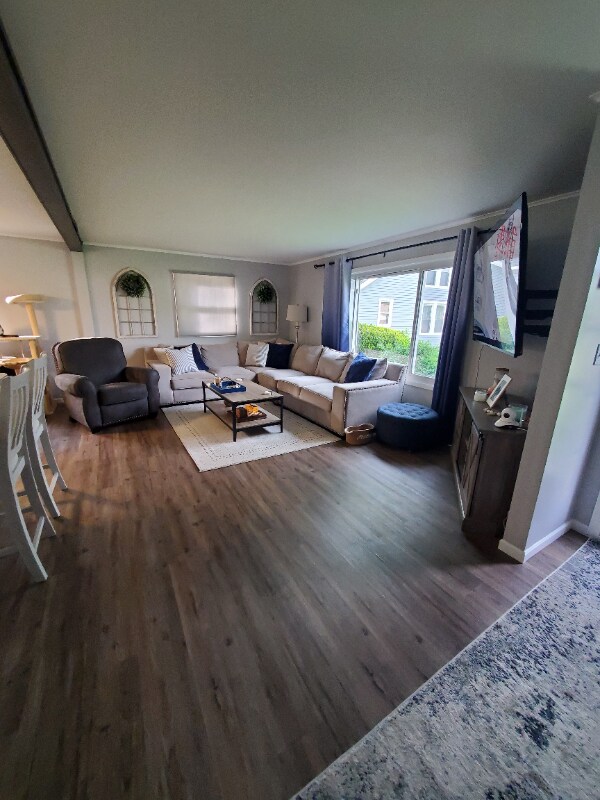 Foto principal - 135 Whitlock St
