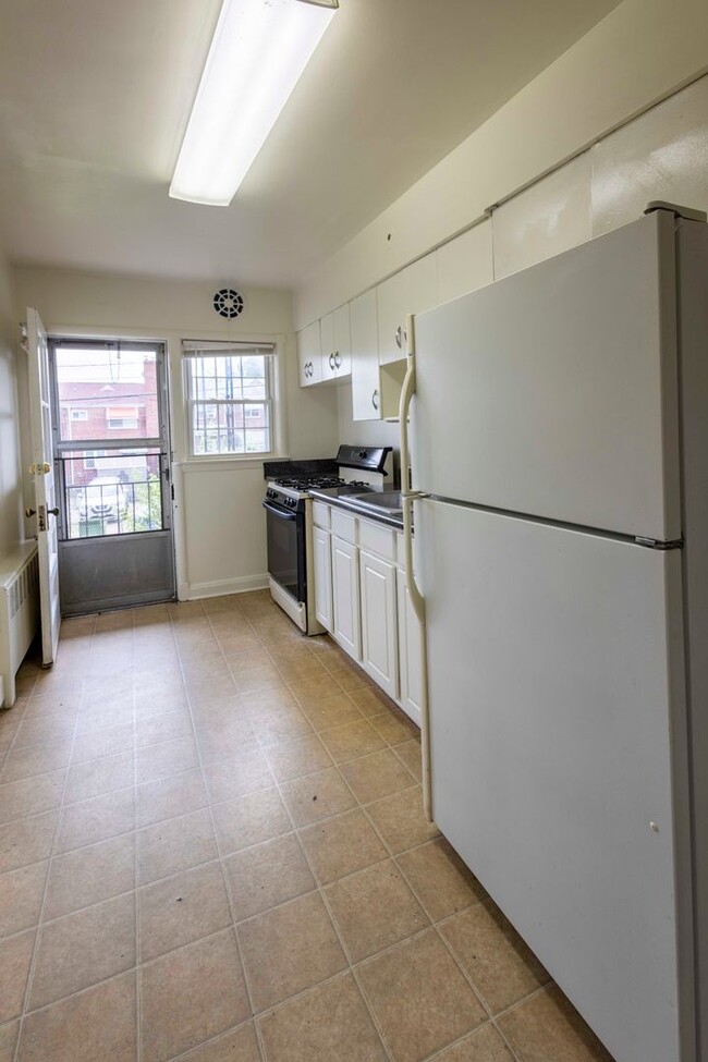 Photo - Apartment for rent in Loch Raven