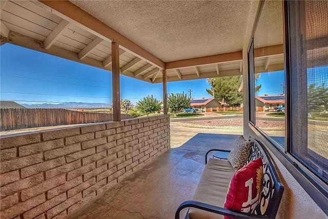 Foto del edificio - 15103 Wilson Ct