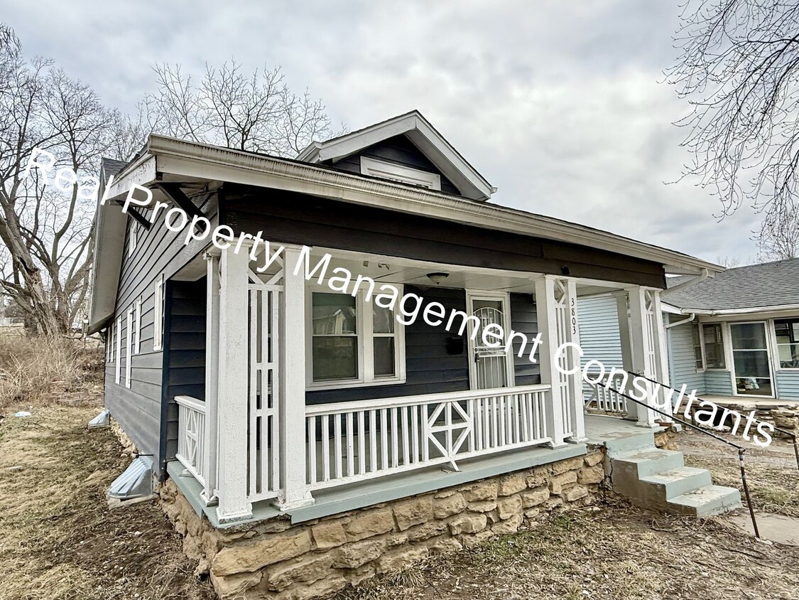 Primary Photo - Charming 2-Bedroom Bungalow with Rocking C...