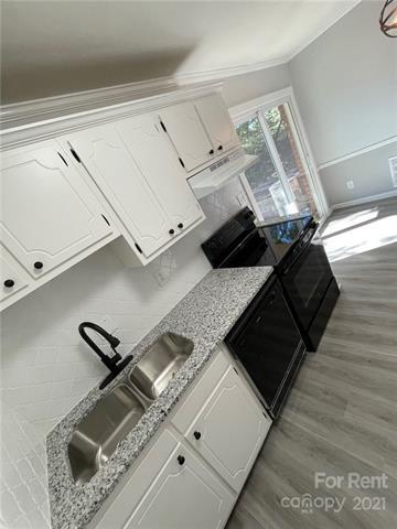 Building Photo - 5903 Quail Hollow Rd