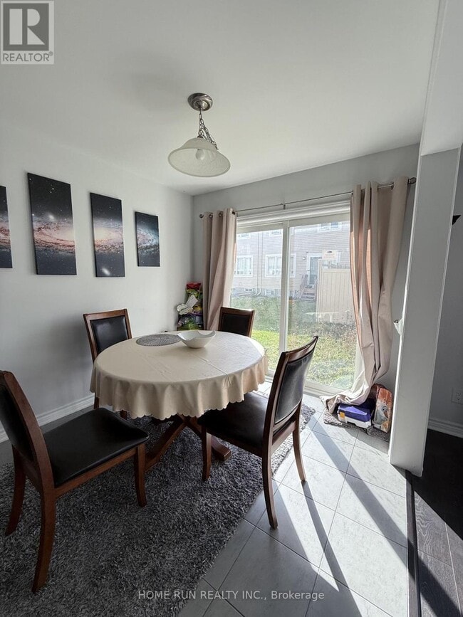 Photo du bâtiment - 348 Rouncey Rd